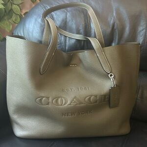 Coach Pebble Leather Tote Bag NEW